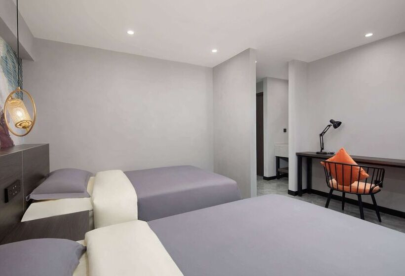 בית מלון כפרי Ramada Encore By Wyndham Shuanglong