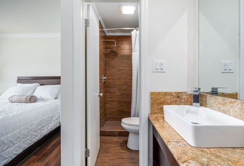 فندق Crewe Boutique Inn