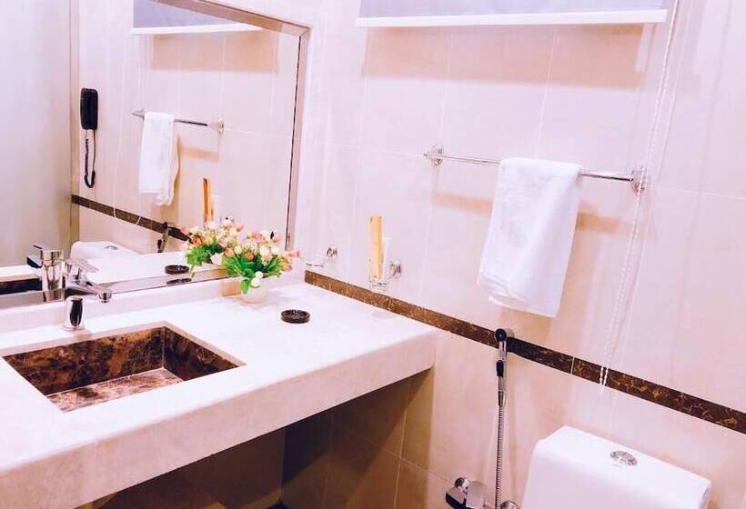 Отель Riyadh Inn