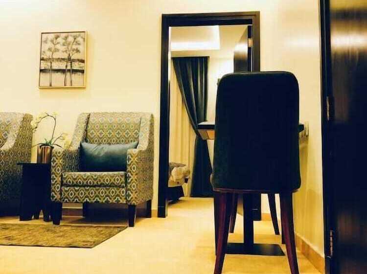 Отель Riyadh Inn