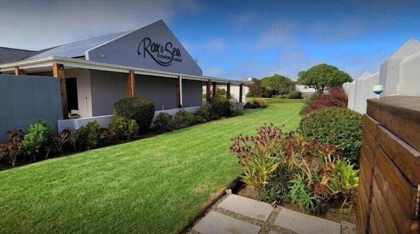 酒店 Rox And Sea Country Lodge