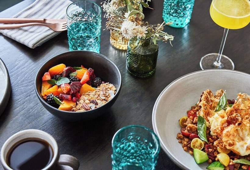 فندق The Inn At Mattei S Tavern