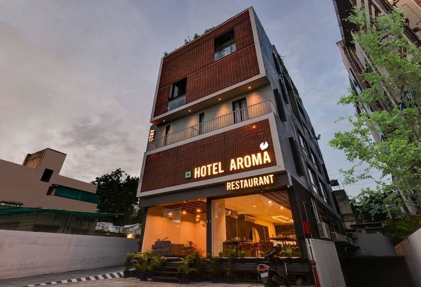 ホテル Treebo Aroma Executive