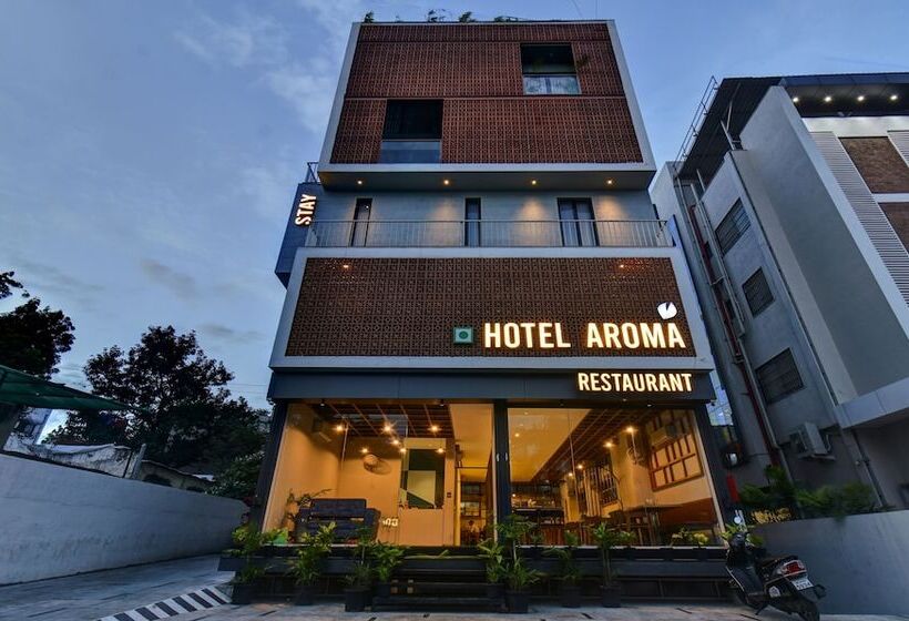 ホテル Treebo Aroma Executive