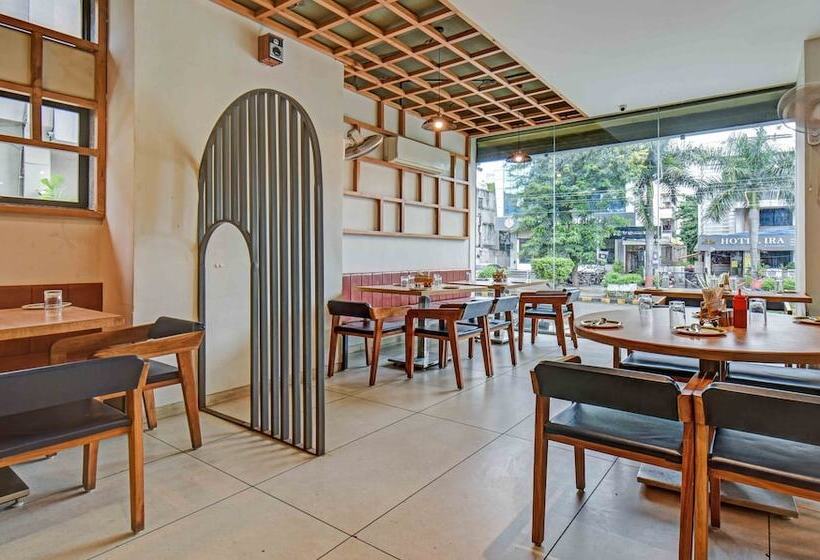 ホテル Treebo Aroma Executive