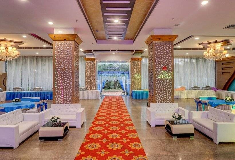 Отель Treebo Premium Pearl Avenue