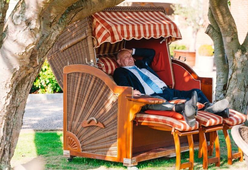 호텔 Villa Brunnby