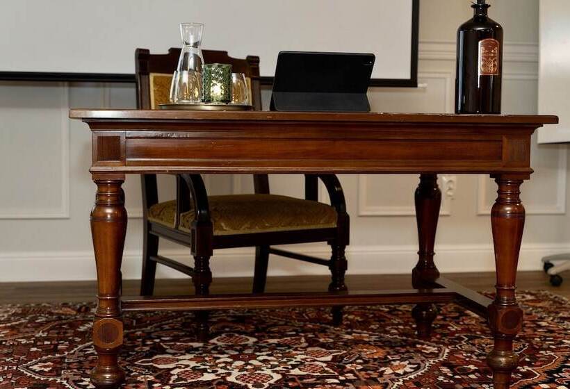 فندق Villa Brunnby