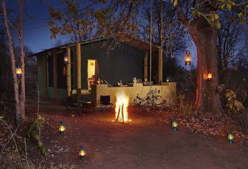 בית מלון כפרי Welcomheritage Jungle Home