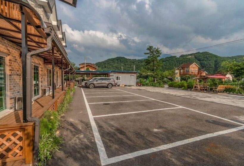 Hwacheon Flower Pension