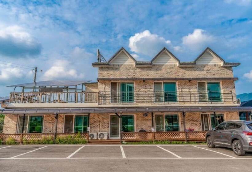 Hwacheon Flower Pension