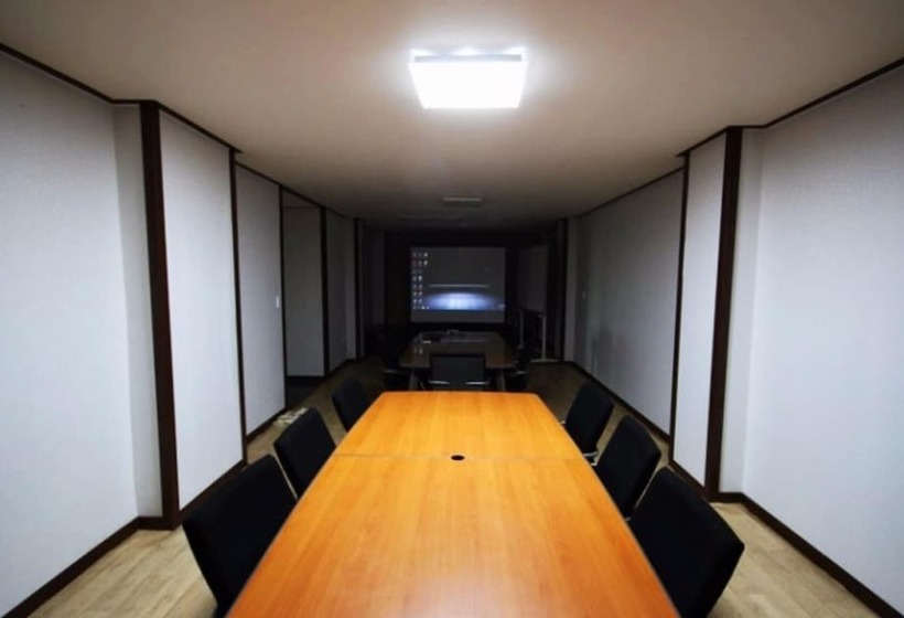 Hwaseong Sea Pension