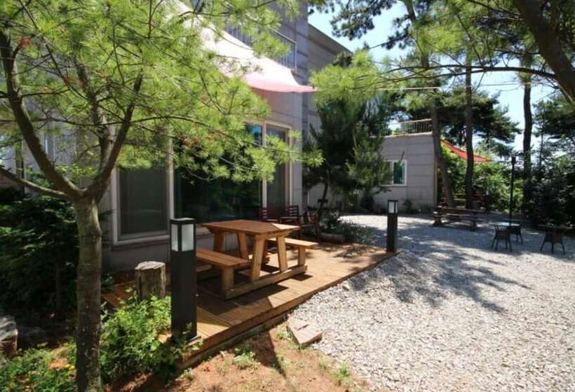 Hwaseong Sea Pension