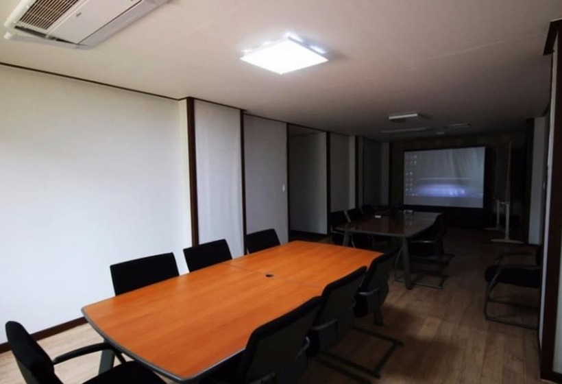 Hwaseong Sea Pension