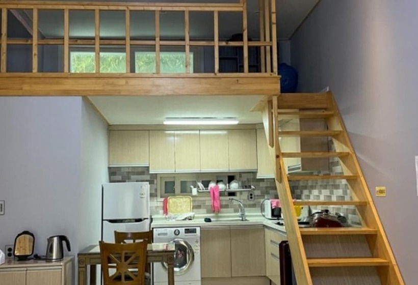 Jangseong Baegilhong Pension