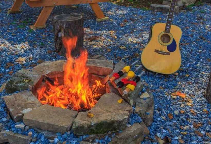 Jecheon Montmartre Pension