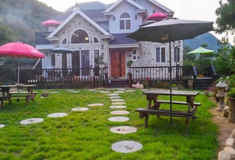 Jecheon Venezia Pension