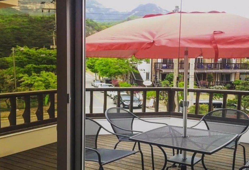 Jecheon Venezia Pension