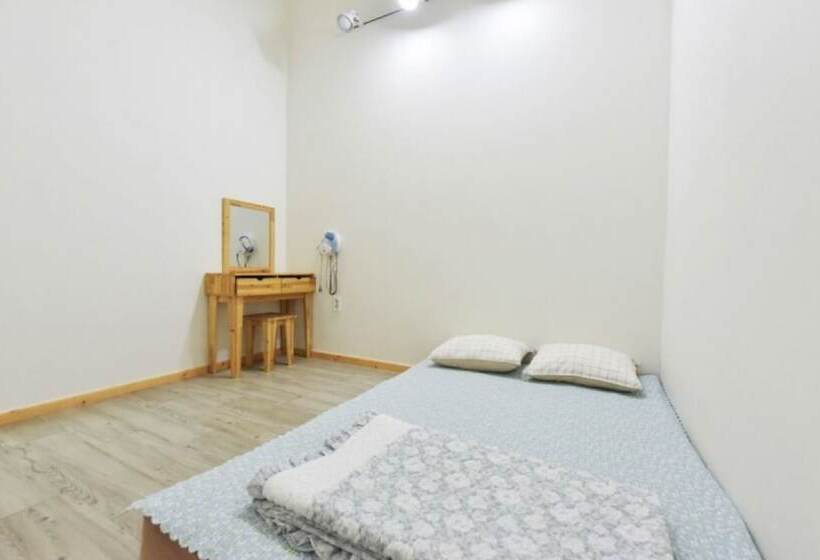 Jeongseon Cloud Ladder Pension