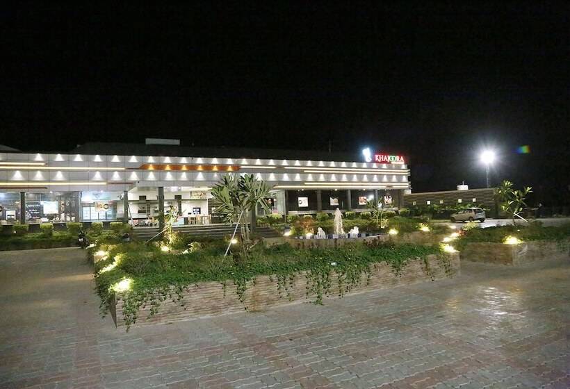 Khajoora Resort By Shrigo Hotels