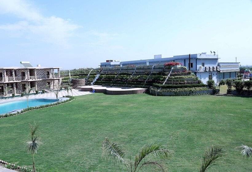Khajoora Resort By Shrigo Hotels