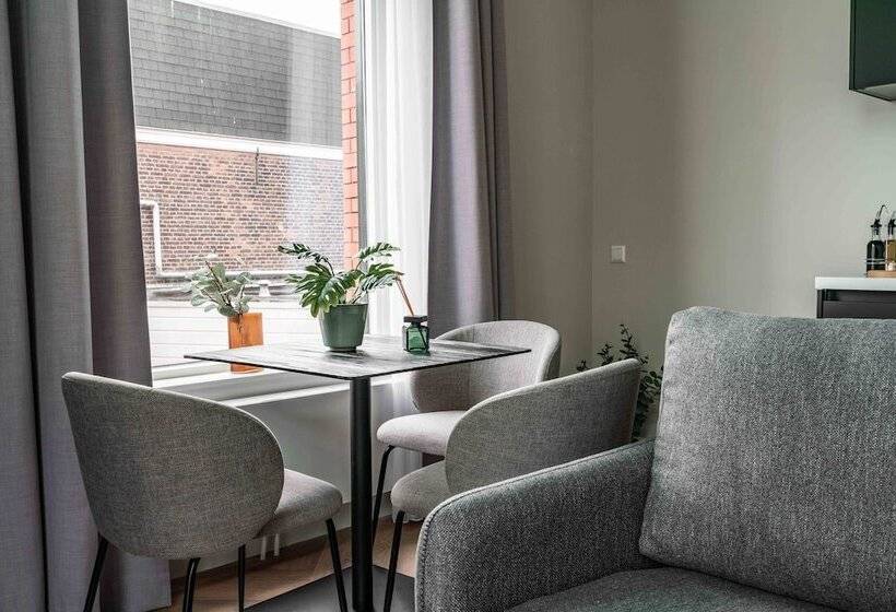 Limehome Den Haag Keizerstraat