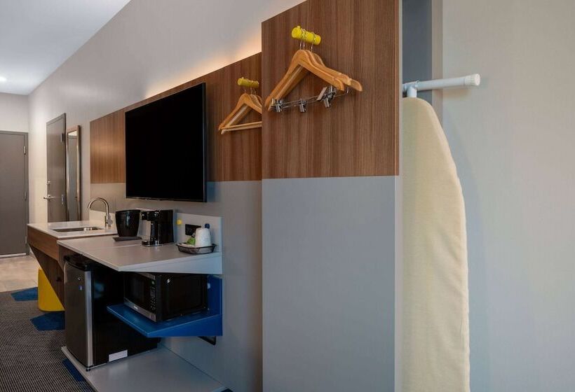 Microtel Inn & Suites By Wyndham Winchester