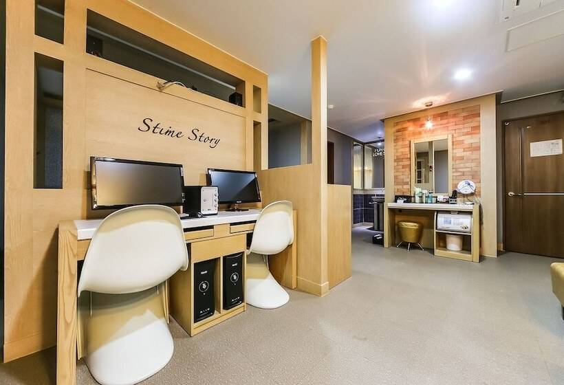 모텔 Changwon Masan Time