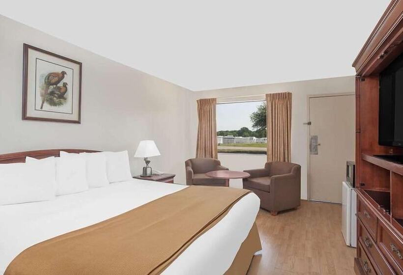 モーテル Courtyard Hotel & Event Center