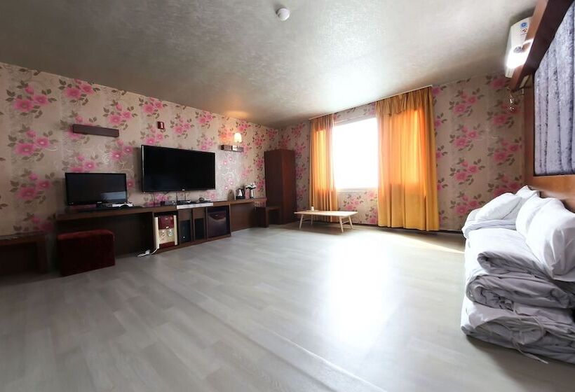 모텔 Gunsan Hotel Beang