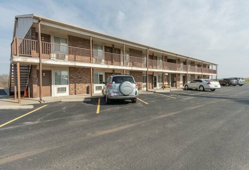 فندق على الطريق Lebo Inn