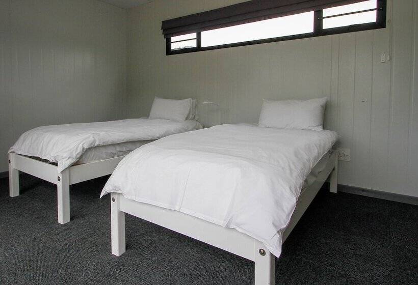 汽车旅馆  Sleepover Moria