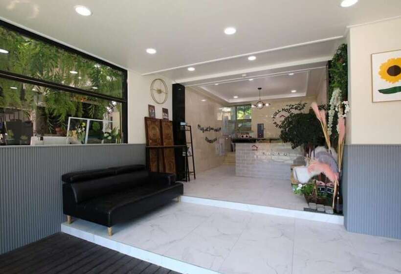 Muju Full House Pension