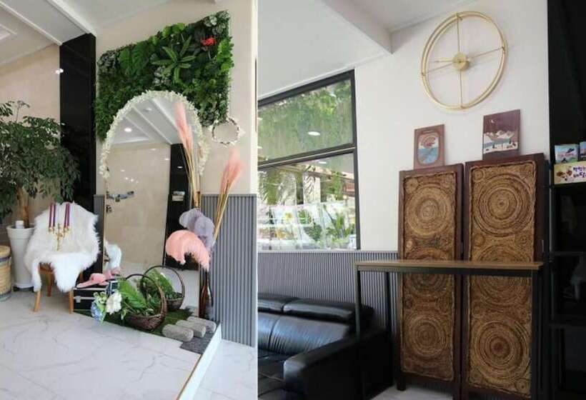 Muju Full House Pension