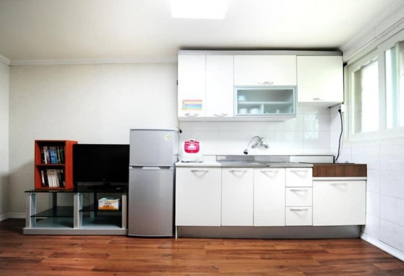 Muju Sannaedl Pension