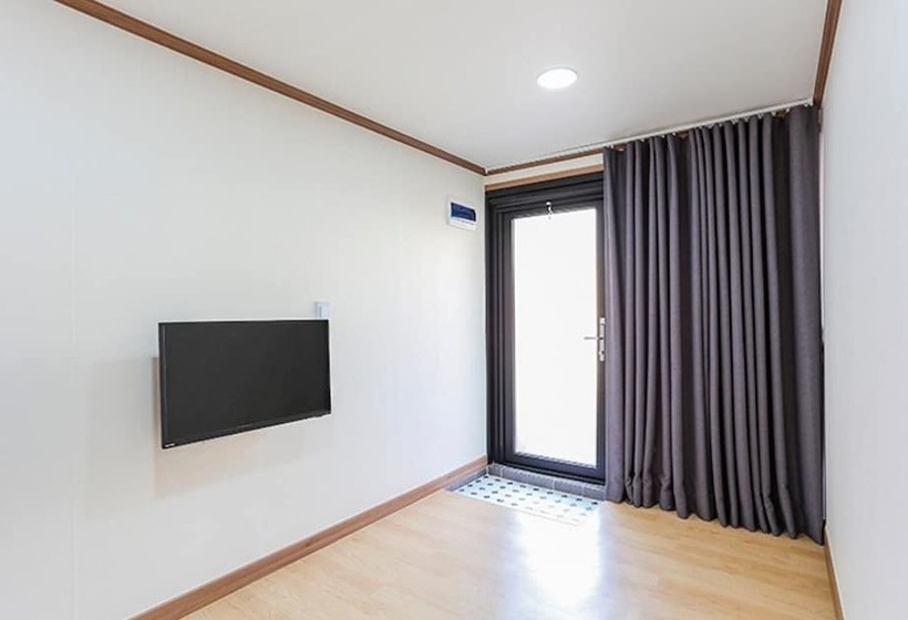 Namhae Anchae Pension