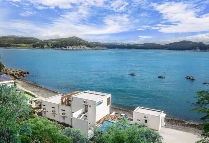 Namhae Blue Stone Pension