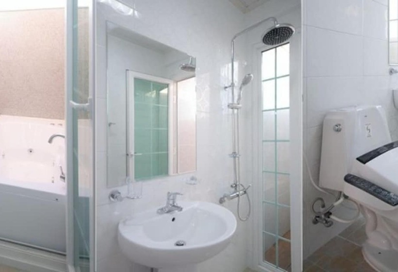 Namhae Camp Haevich Pension