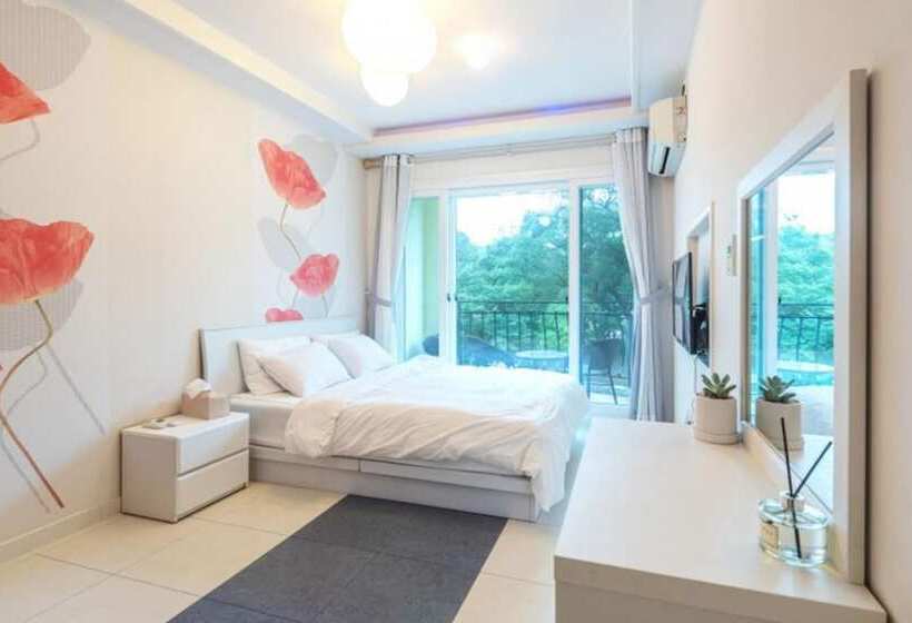 Namhae Gold River Pension