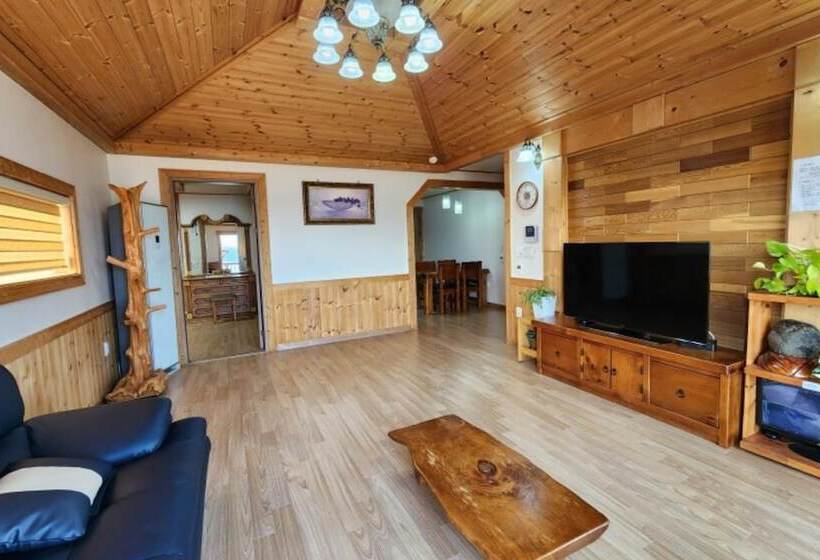 Namhae Marin K Pension