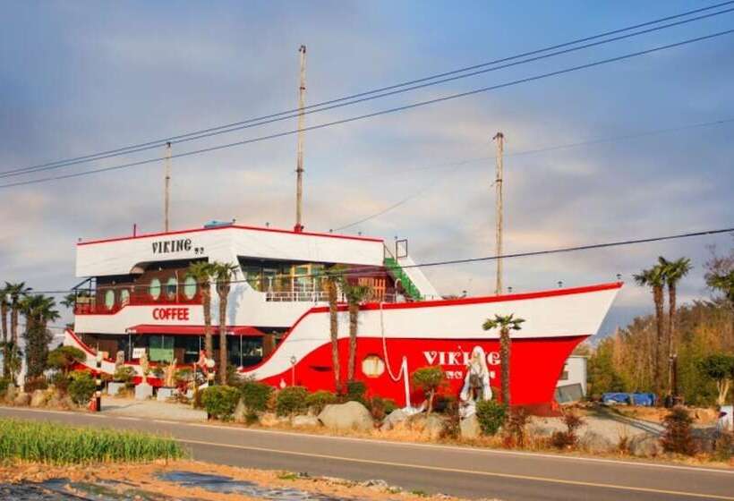 Namhae Viking Pension