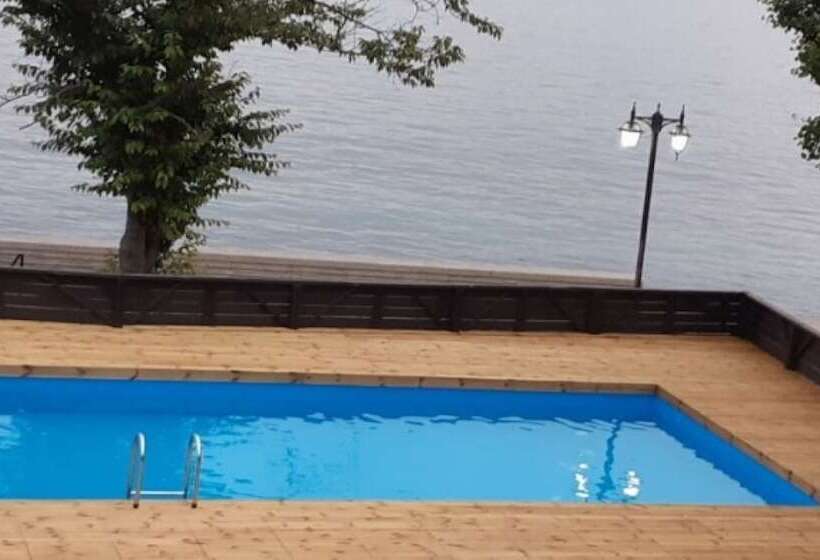 Namhae Zen House Pension