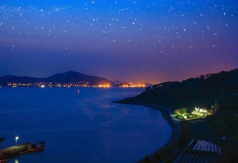 Namhae Zen House Pension