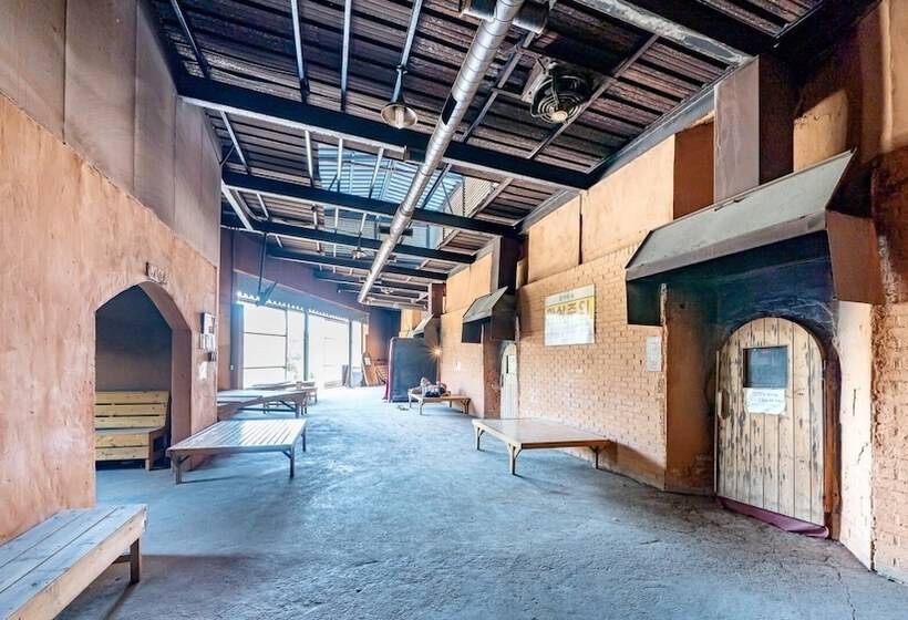 Namwon Hanjeungwonstay Pension