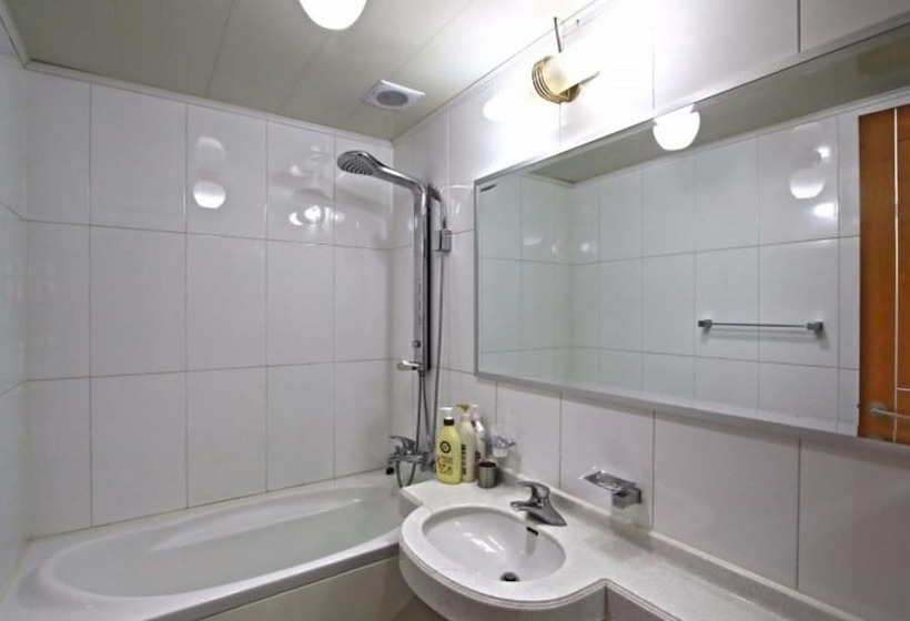 Namyangju Tannenbaum Pension