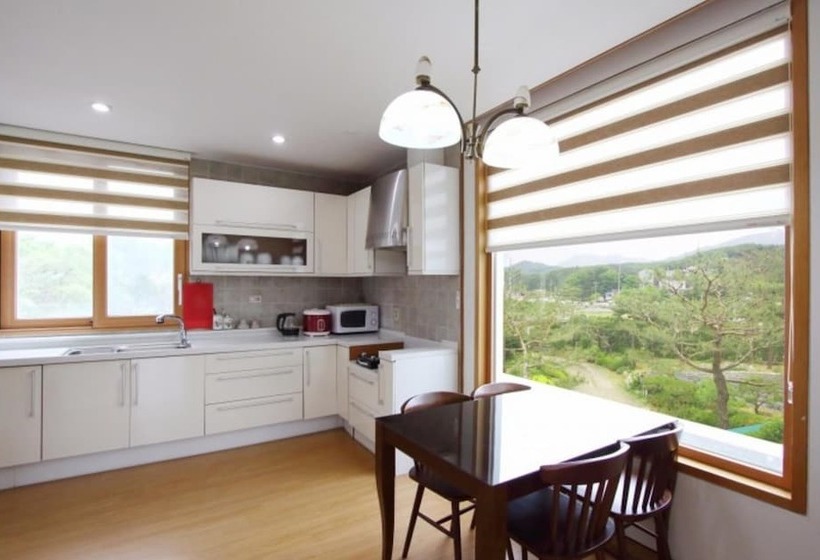 Namyangju Tannenbaum Pension