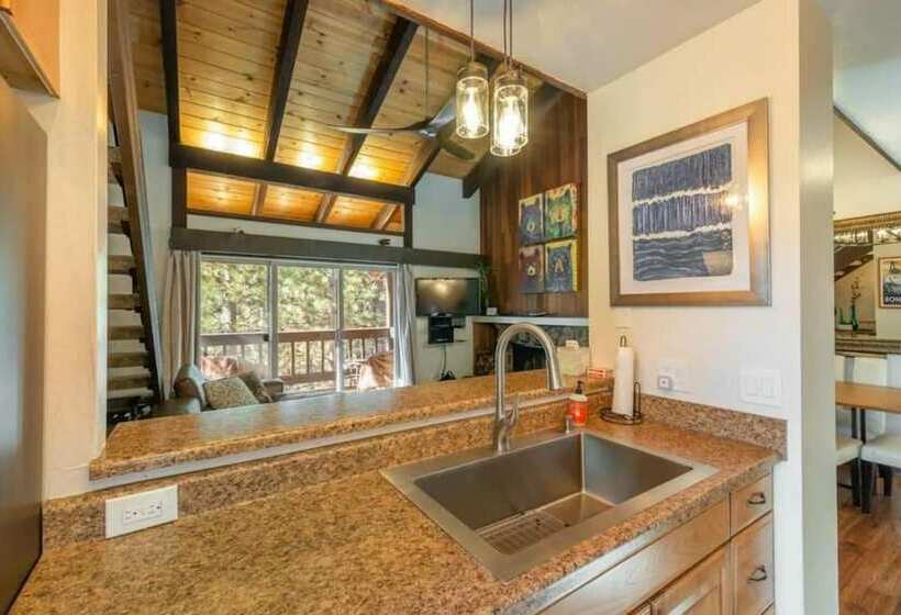 North Lake Blvd Criterion 3  Pinegrove