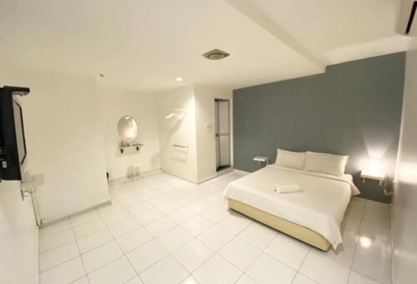 One One 08 Hotel Tapah