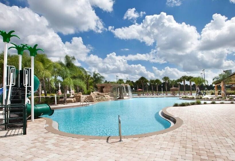 Paradise Palms 2908