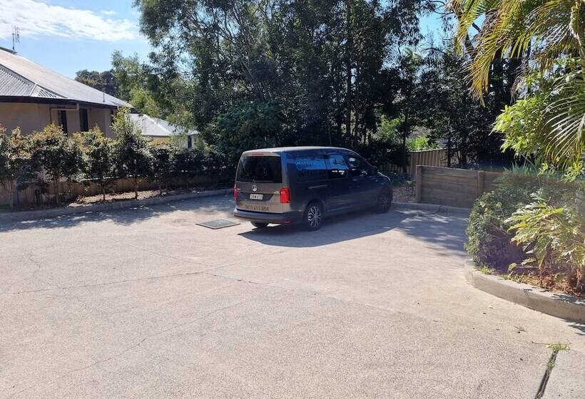 פנסיון Blue Wren Lodge Waratah